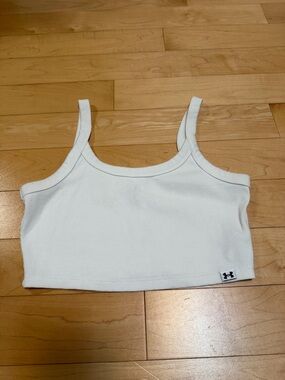 Under Armour White Ribbed Fitted Crop Tank